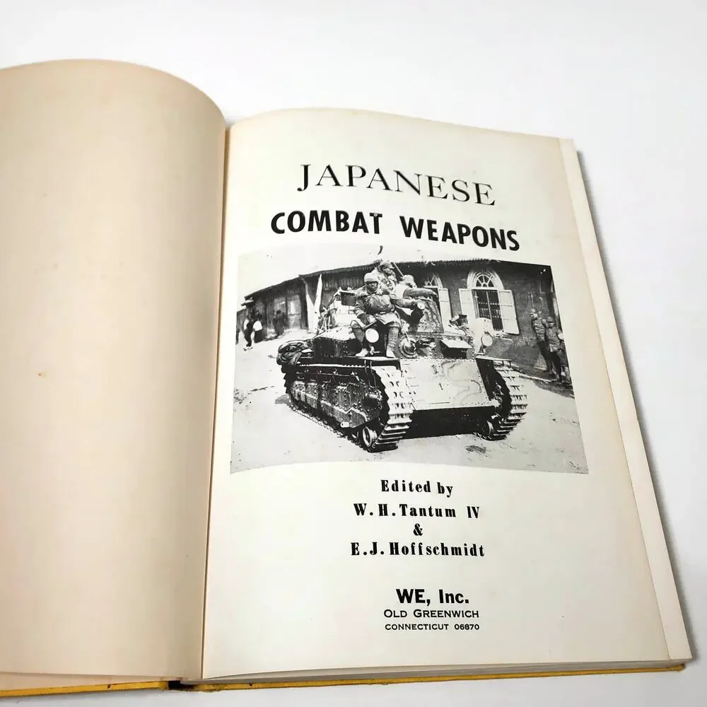 Second World War Japanese Combat Weapons W.H. Tantum 1968 Illustrated
